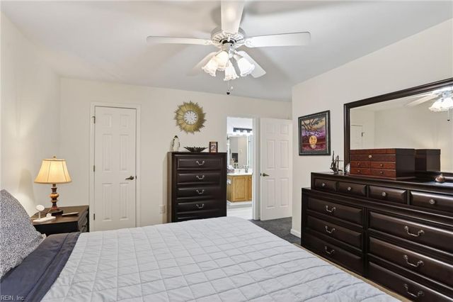 902 Shoreline Pointe, Newport News, VA 23602
