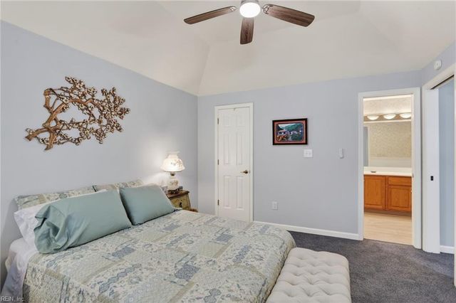 902 Shoreline Pointe, Newport News, VA 23602