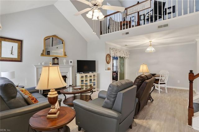 902 Shoreline Pointe, Newport News, VA 23602