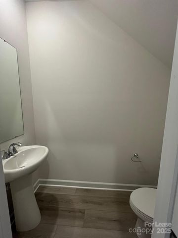 1233 30th Street Lane NE, Conover, NC 28613