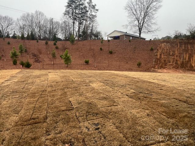 1233 30th Street Lane NE, Conover, NC 28613