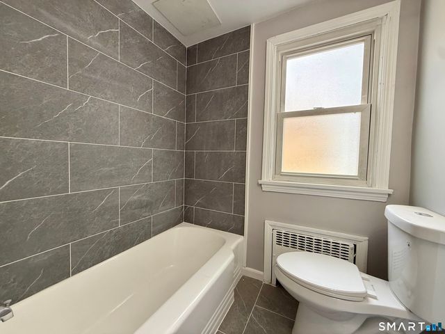 37 Alexander Avenue 1, Waterbury, CT 06705