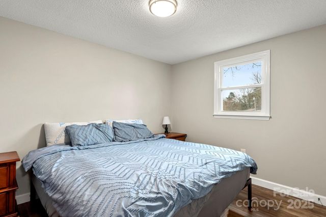 146 Old Castle Lane, Forest City, NC 28043