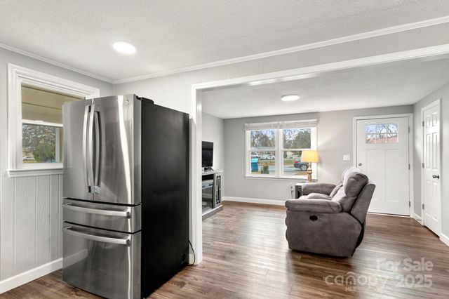 146 Old Castle Lane, Forest City, NC 28043