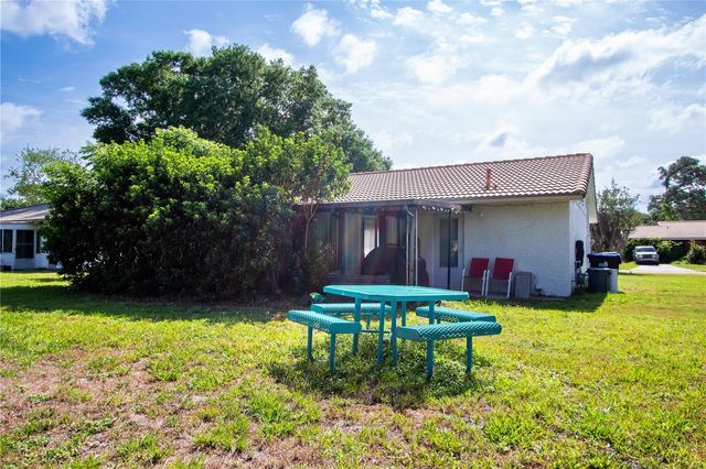 10534 DEERGRASS LANE, Orlando, FL 32821