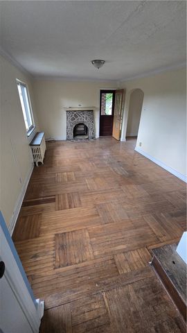 114 Braddock Rd, Forest Hills Boro, PA 15221