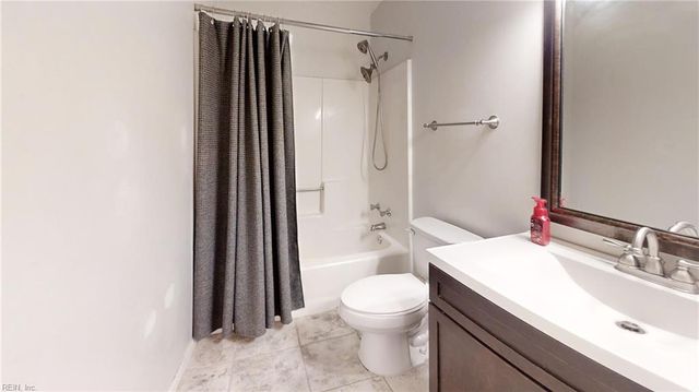 3187 Tidal Bay LN, Virginia Beach, VA 23451