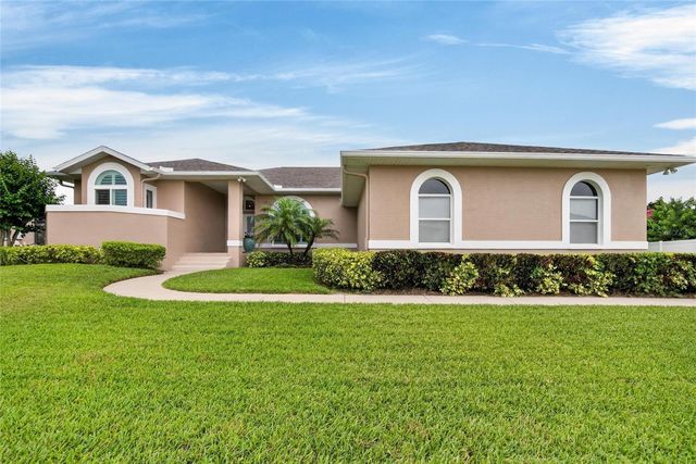806 EAGLE LANE, Apollo Beach, FL 33572