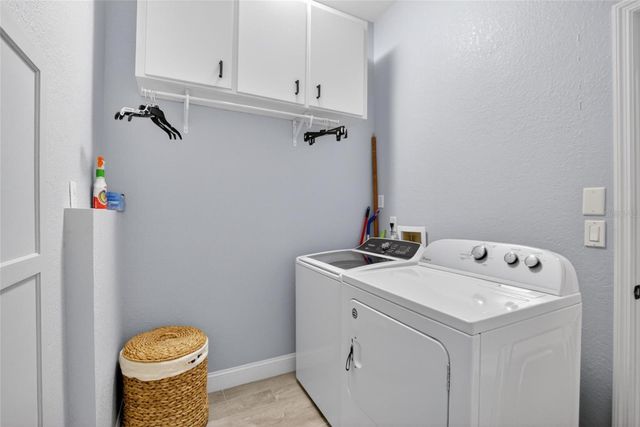 806 EAGLE LANE, Apollo Beach, FL 33572