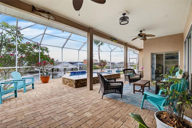 806 EAGLE LANE, Apollo Beach, FL 33572