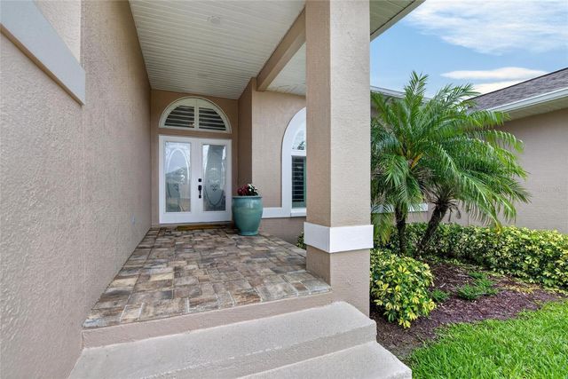 806 EAGLE LANE, Apollo Beach, FL 33572