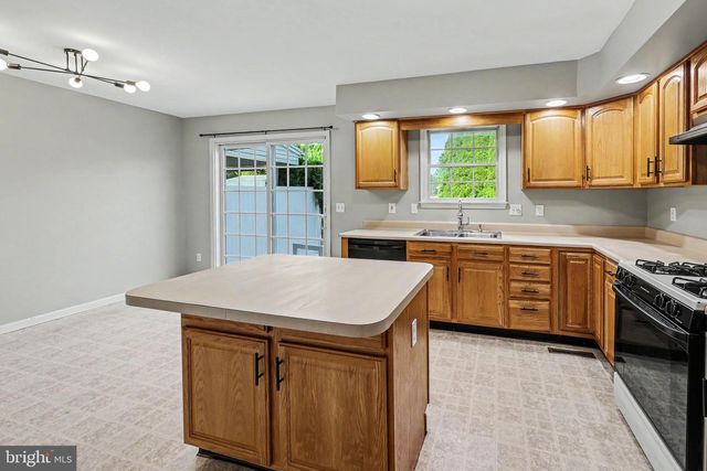 57 NOTTINGHAM DRIVE, Mechanicsburg, PA 17050