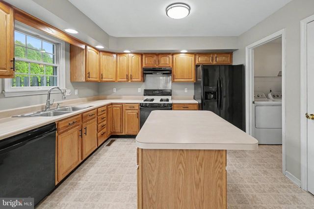 57 NOTTINGHAM DRIVE, Mechanicsburg, PA 17050