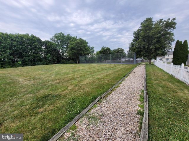 57 NOTTINGHAM DRIVE, Mechanicsburg, PA 17050