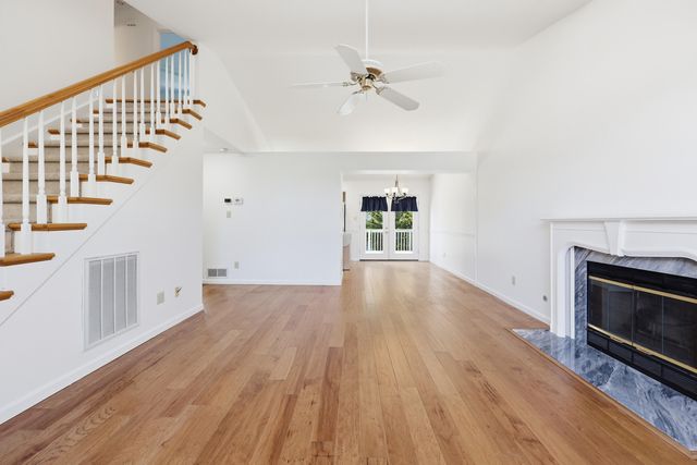1036 Keeneland Court, Frankfort, KY 40601