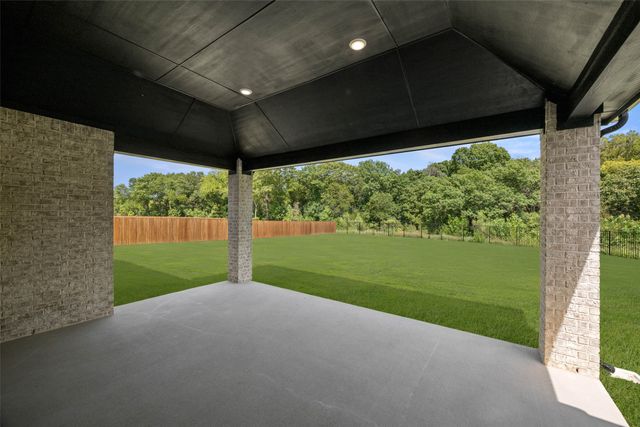312 Hidden, Desoto, TX 75115