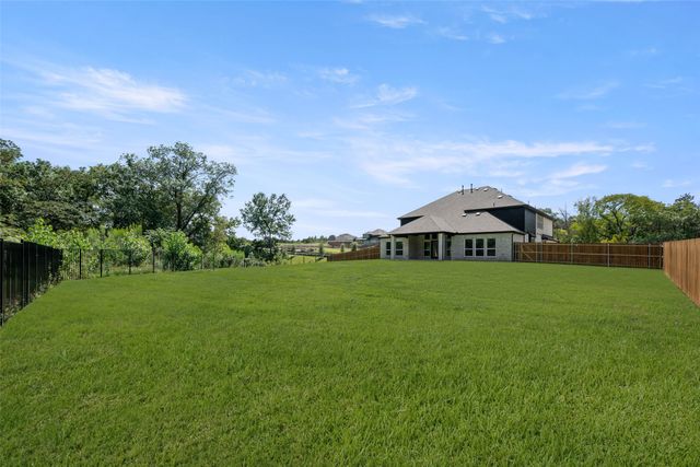 312 Hidden, Desoto, TX 75115