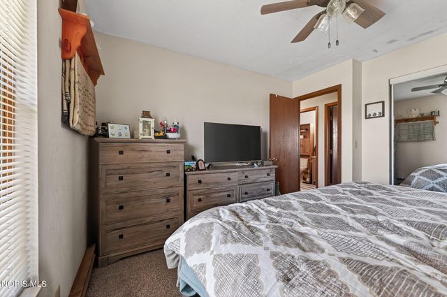 4312 W Rolling Boulevard, Defiance, OH 43512