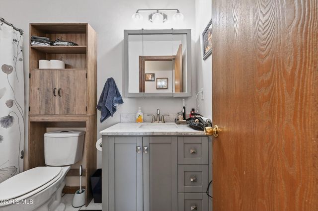 4312 W Rolling Boulevard, Defiance, OH 43512