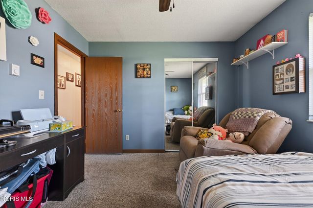 4312 W Rolling Boulevard, Defiance, OH 43512