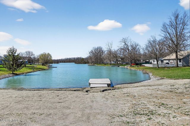 4312 W Rolling Boulevard, Defiance, OH 43512