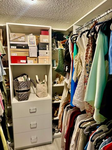 1400 NW 9th Avenue B-8, Boca Raton, FL 33486