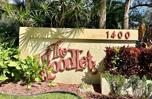 1400 NW 9th Avenue B-8, Boca Raton, FL 33486