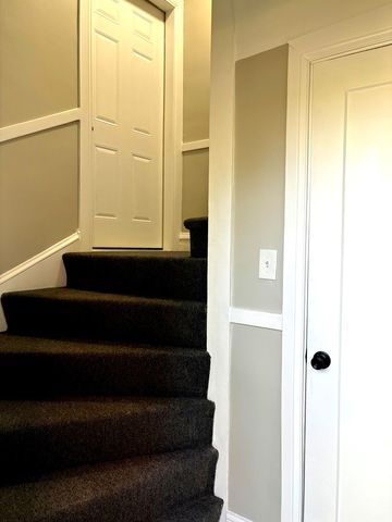 4741 N Keating Avenue, Chicago, IL 60630