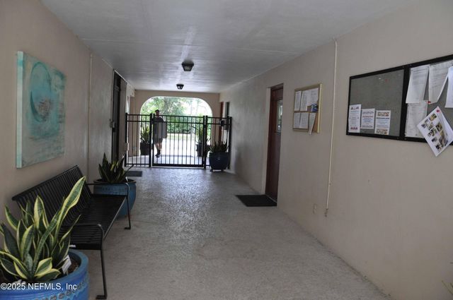 1820 SEVILLA Boulevard 211, Atlantic Beach, FL 32233