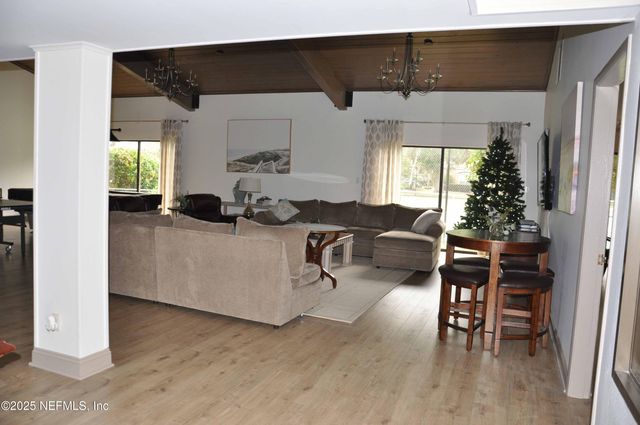 1820 SEVILLA Boulevard 211, Atlantic Beach, FL 32233