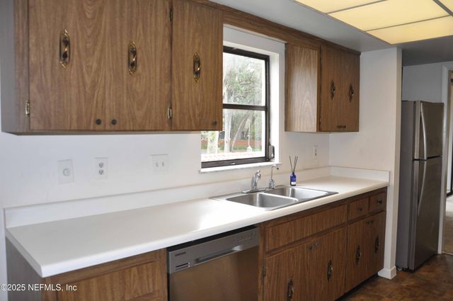 1820 SEVILLA Boulevard 211, Atlantic Beach, FL 32233