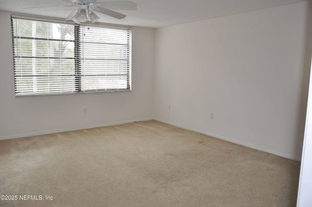 1820 SEVILLA Boulevard 211, Atlantic Beach, FL 32233