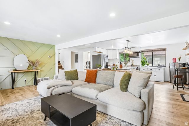 7009 S 85 E, Midvale, UT 84047