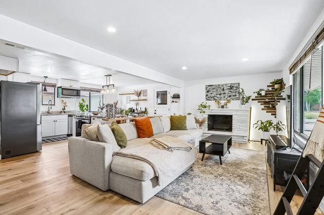 7009 S 85 E, Midvale, UT 84047