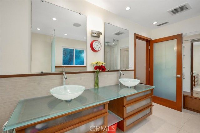 708 Garnet, Redondo Beach, CA 90277
