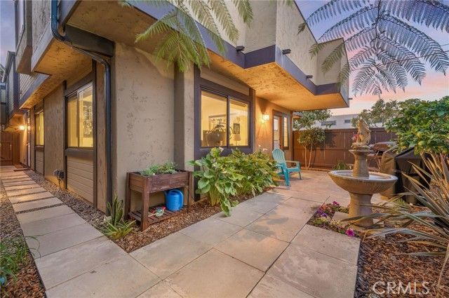 708 Garnet, Redondo Beach, CA 90277