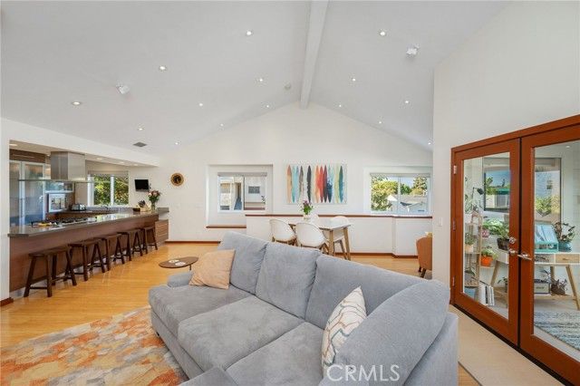 708 Garnet, Redondo Beach, CA 90277