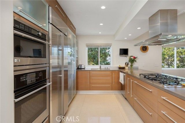 708 Garnet, Redondo Beach, CA 90277