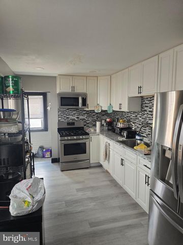 464 W OLEY ST, Reading, PA 19601