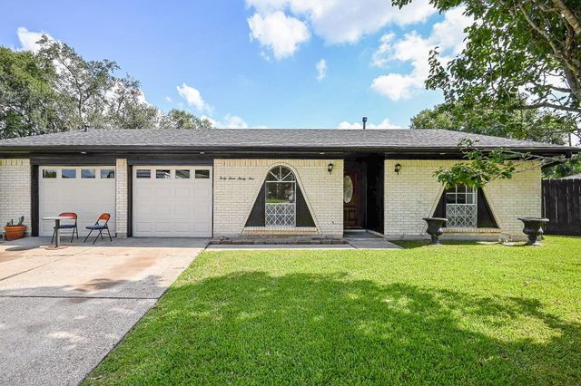 4335 Yosemite Drive, Pasadena, TX 77504