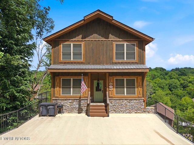 3032 Ridgetop Resort Way, Pigeon Forge, TN 37863