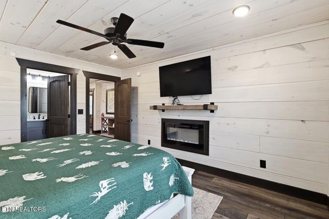 3032 Ridgetop Resort Way, Pigeon Forge, TN 37863