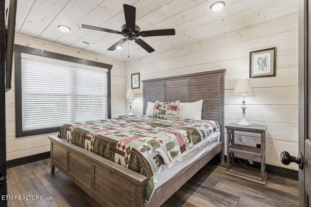 3032 Ridgetop Resort Way, Pigeon Forge, TN 37863