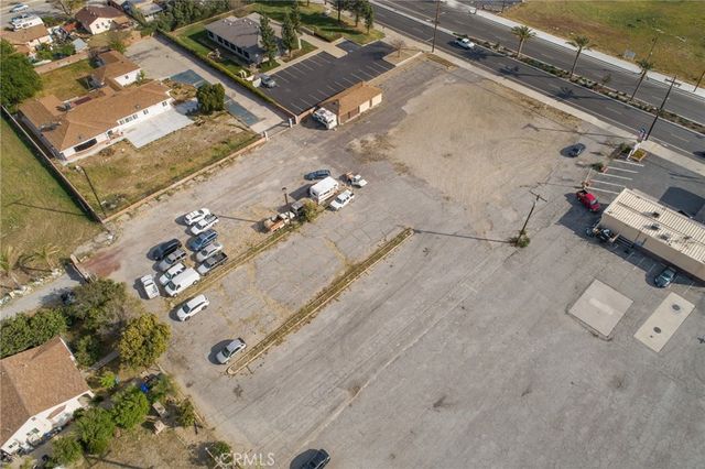 16436 Foothill Boulevard, Fontana, CA 92335