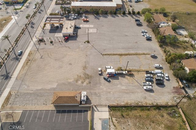 16436 Foothill Boulevard, Fontana, CA 92335