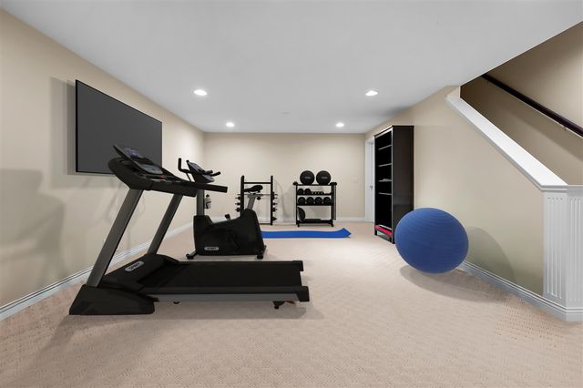 8272 Bainbridge Drive, Mattawan, MI 49071