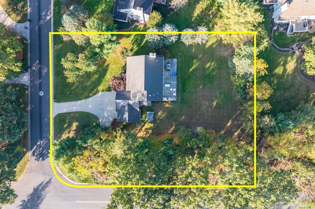 8272 Bainbridge Drive, Mattawan, MI 49071