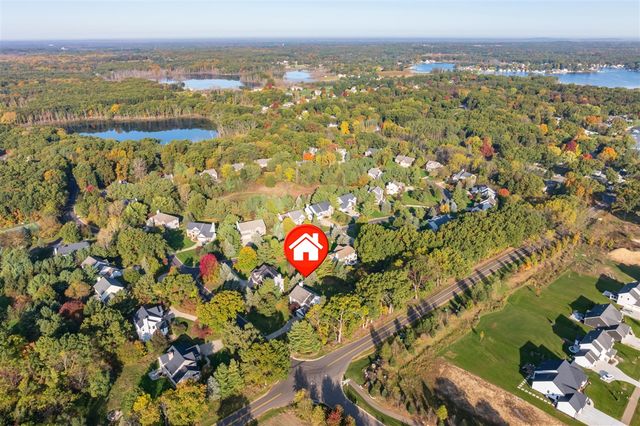 8272 Bainbridge Drive, Mattawan, MI 49071