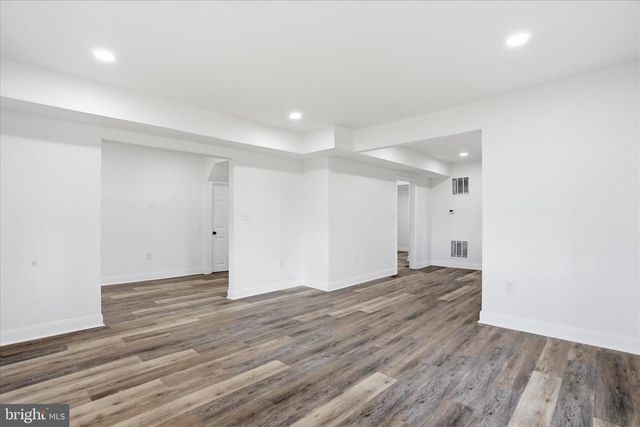 1035 HAMMONDS MILL RD, Hedgesville, WV 25427