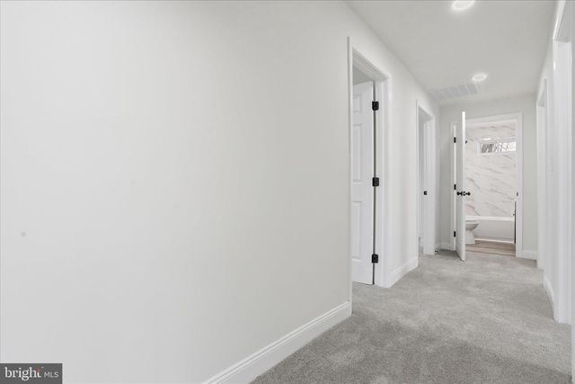 1035 HAMMONDS MILL RD, Hedgesville, WV 25427